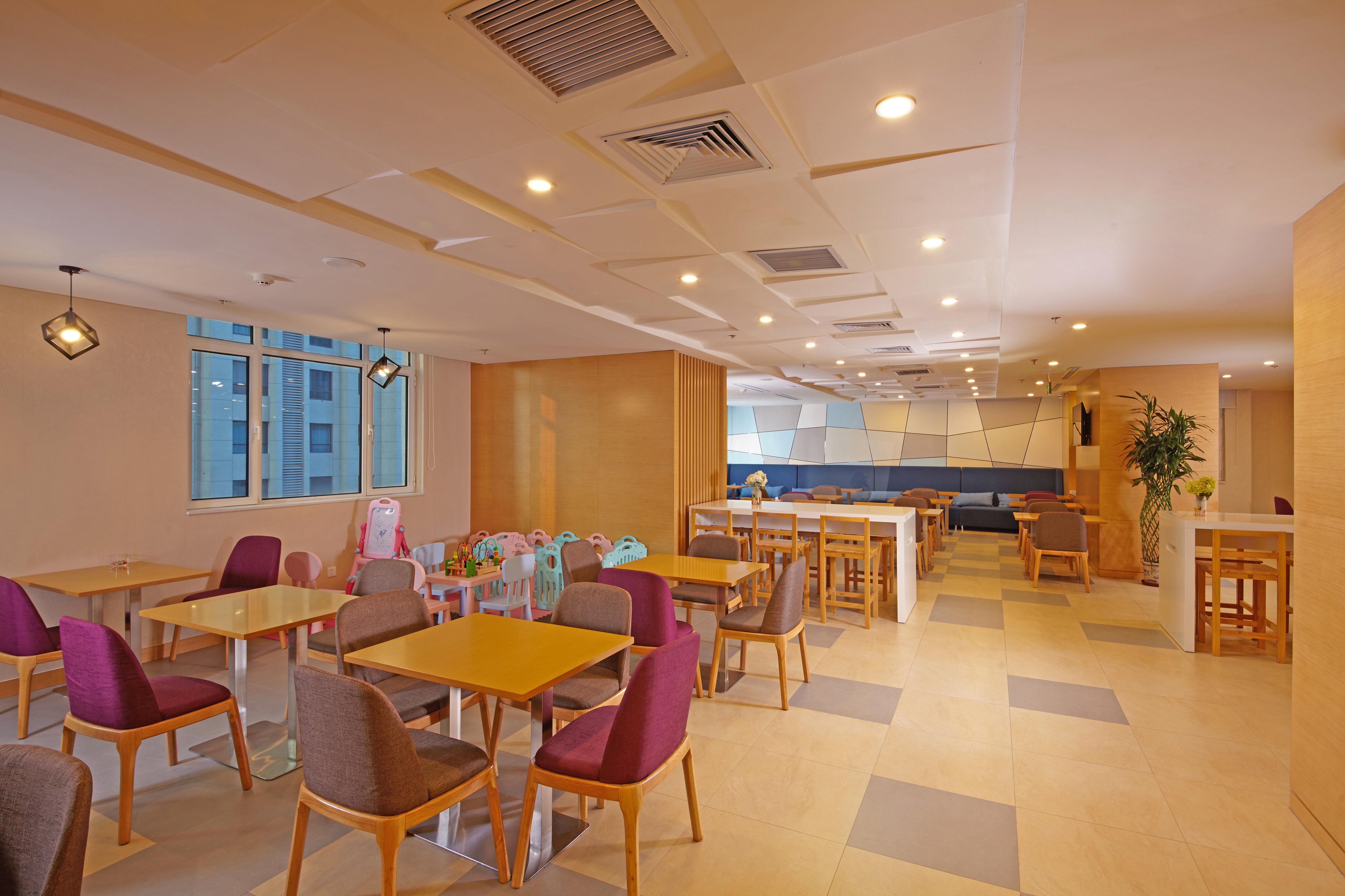 Holiday Inn Express Tangshan Downtown By Ihg Exterior photo